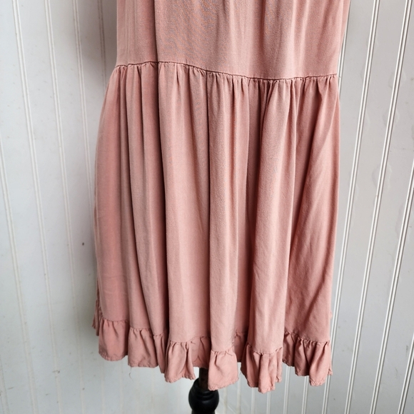 Altar'd State Women's Boho Dusty Rose Smocked Short Sleeve Mini Dress Size S - Picture 4 of 11